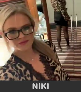 Niki, stunning blonde MILF porn star with a very sexy size 12 body, lovely big 36D boobs and a gorgeous juicy bum