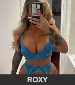 Roxy, red hot blonde with an amazing sexy size 10 body, lovely big boobs and a gorgeous big juicy bum